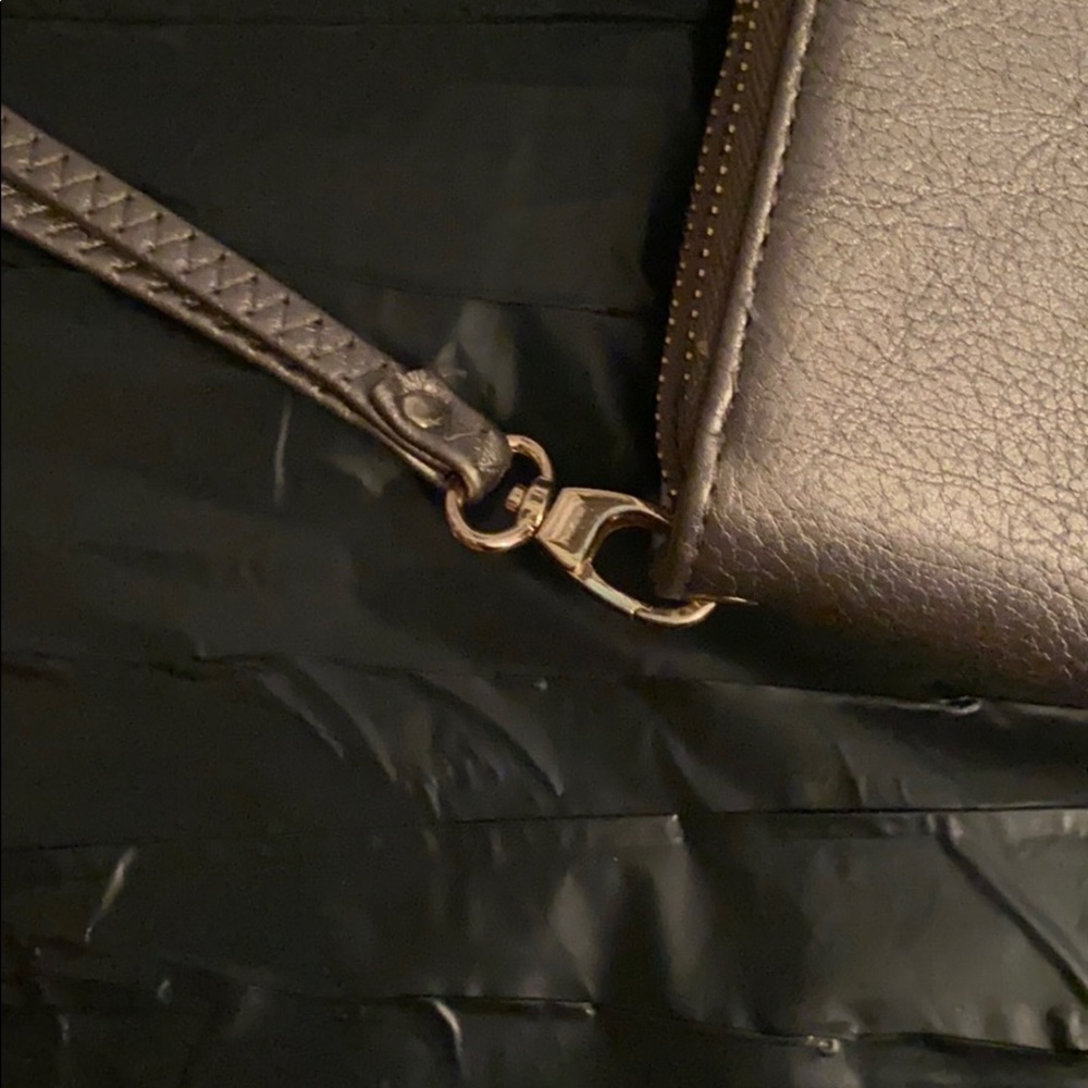 Wristlet - Picture 4 of 4